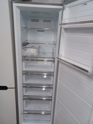 Congelador Vertical Nuevo con Tara