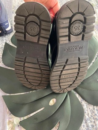 Zapatos Pablosky charol negros