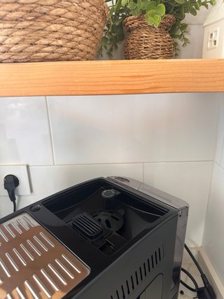 Cafetera Delonghi Negra