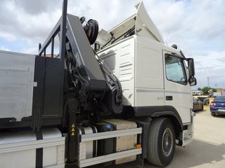 Volvo FM 370 - CAMIONES CON GRUA