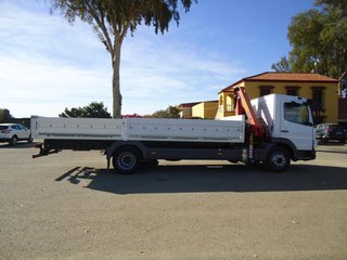 Mercedes ATEGO 12 18- CAMIONES CON GRUA
