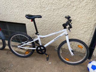 Bicicleta infantil RIVERSIDE blanca