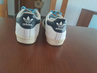 Zapatillas Adidas Superstar Blancas y Azules