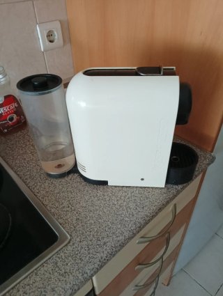 Cafetera Nespresso Krups Blanca