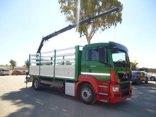 MAN TGM 18 390-CAMIONES CON GRUA