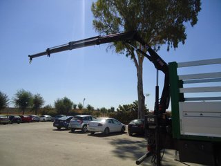 MAN TGM 18 390-CAMIONES CON GRUA