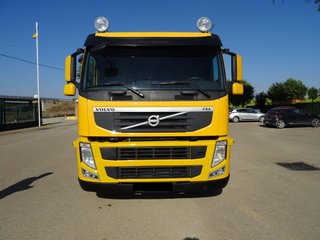 Volvo FM 410--CAMIONES CON GRUA