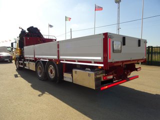 Volvo FM 410--CAMIONES CON GRUA