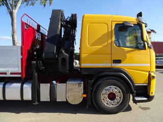 Volvo FM 410--CAMIONES CON GRUA