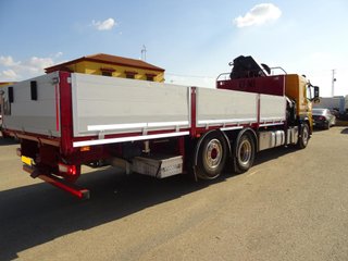 Volvo FM 410--CAMIONES CON GRUA