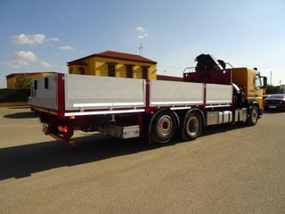 Volvo FM 410--CAMIONES CON GRUA
