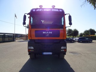 MAN TGA 18 390 D20--CAMIONES CON GRUA