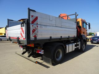 MAN TGA 18 390 D20--CAMIONES CON GRUA