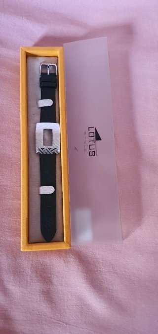 Pulsera Lotus Style Negra y Plateada