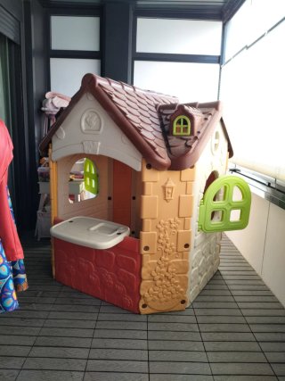 Casita de jardín desmontable para niños