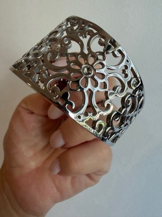 Pulsera Viceroy rígida con circonitas
