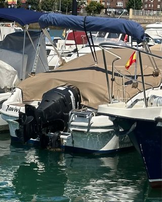 Barco Rio Cruiser 550  +atraque