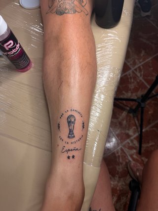Tatuaje economico