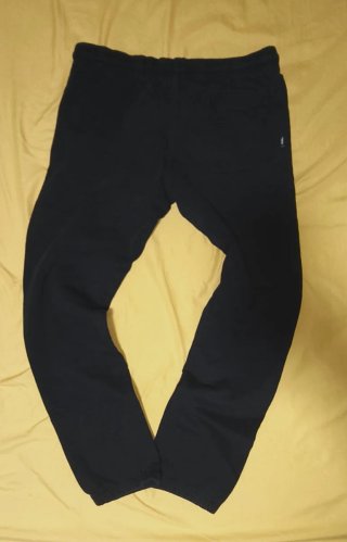 Conjunto chándal Vans negro y rojo
