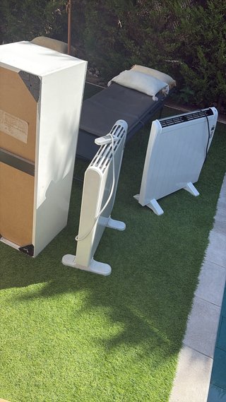 Varios artículos: palos de golf, radiadores radios