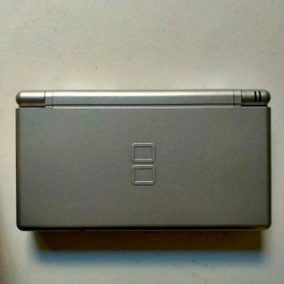 Nintendo DS Lite Argento Console + 6 Giochi