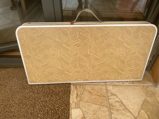 Mesa de camping plegable Decathlon