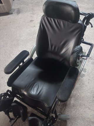 silla de ruedas basculante y posicionadora