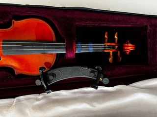 Violín 1/4 con 2 arcos