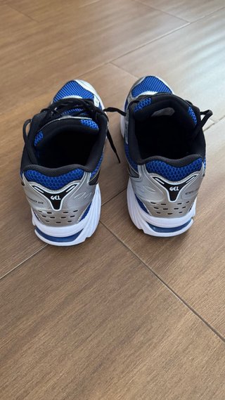 Zapatillas Asics kayano 14 numero 46,5