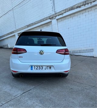 Volkswagen Golf GTI performance