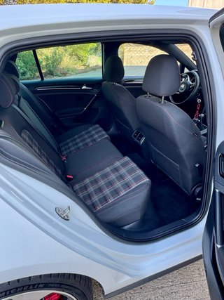 Volkswagen Golf GTI performance