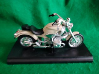Moto BMW R1200C Welly 1:18