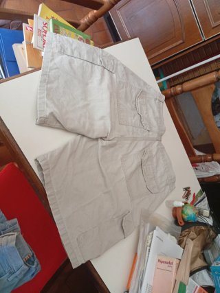 Pantalón corto cargo beige vintage