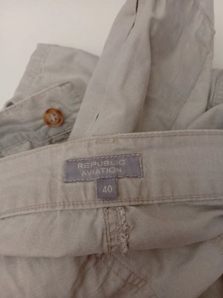 Pantalón corto cargo beige vintage