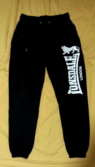 Chándal Lonsdale Negro