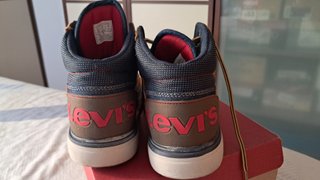 Zapatos Botas Levi's Marrones y Azules