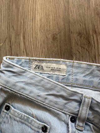 Zara Pantalón Tejano Azul Claro