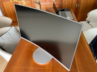 Monitor Samsung Curvo C27F390