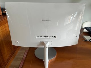 Monitor Samsung Curvo C27F390