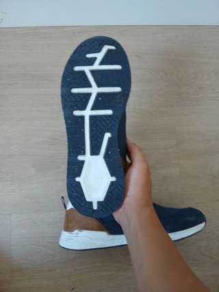 Zapatillas de vestir niño azul marino