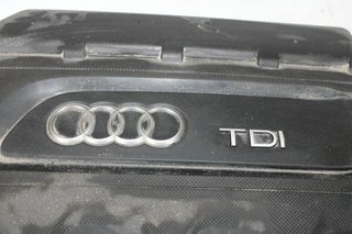 Tapa motor 04l103954t audi a3 sportback 8va 132931