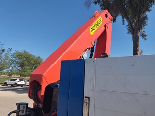 Volvo ATEGO 1524--CAMIONES CON GRUA