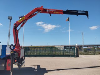 Volvo ATEGO 1524--CAMIONES CON GRUA