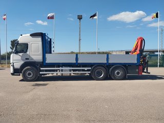 Volvo ATEGO 1524--CAMIONES CON GRUA