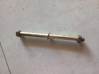 Eje llanta doble rosca derbi Variant