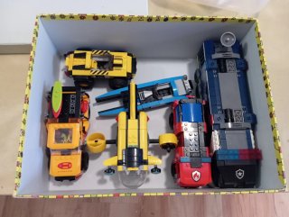 Lote de vehículos Lego.
