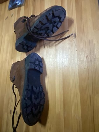 Botas de montaña marrones talla 42
