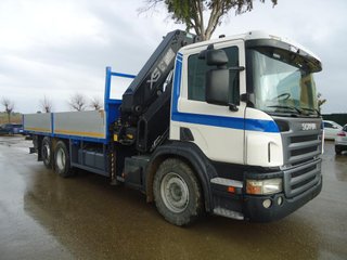 Scania P 360--CAMIONES CON GRUA
