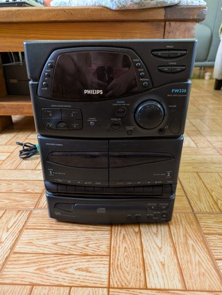 Equipo FW330 Philips + Altavoces Sony SS-EC79