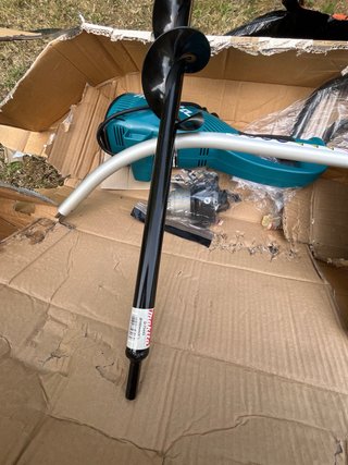 Tagliasiepi elettrico Makita UM3830/UM4030